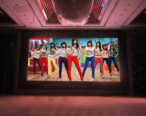 China P5 indoor full color LED screen supplier